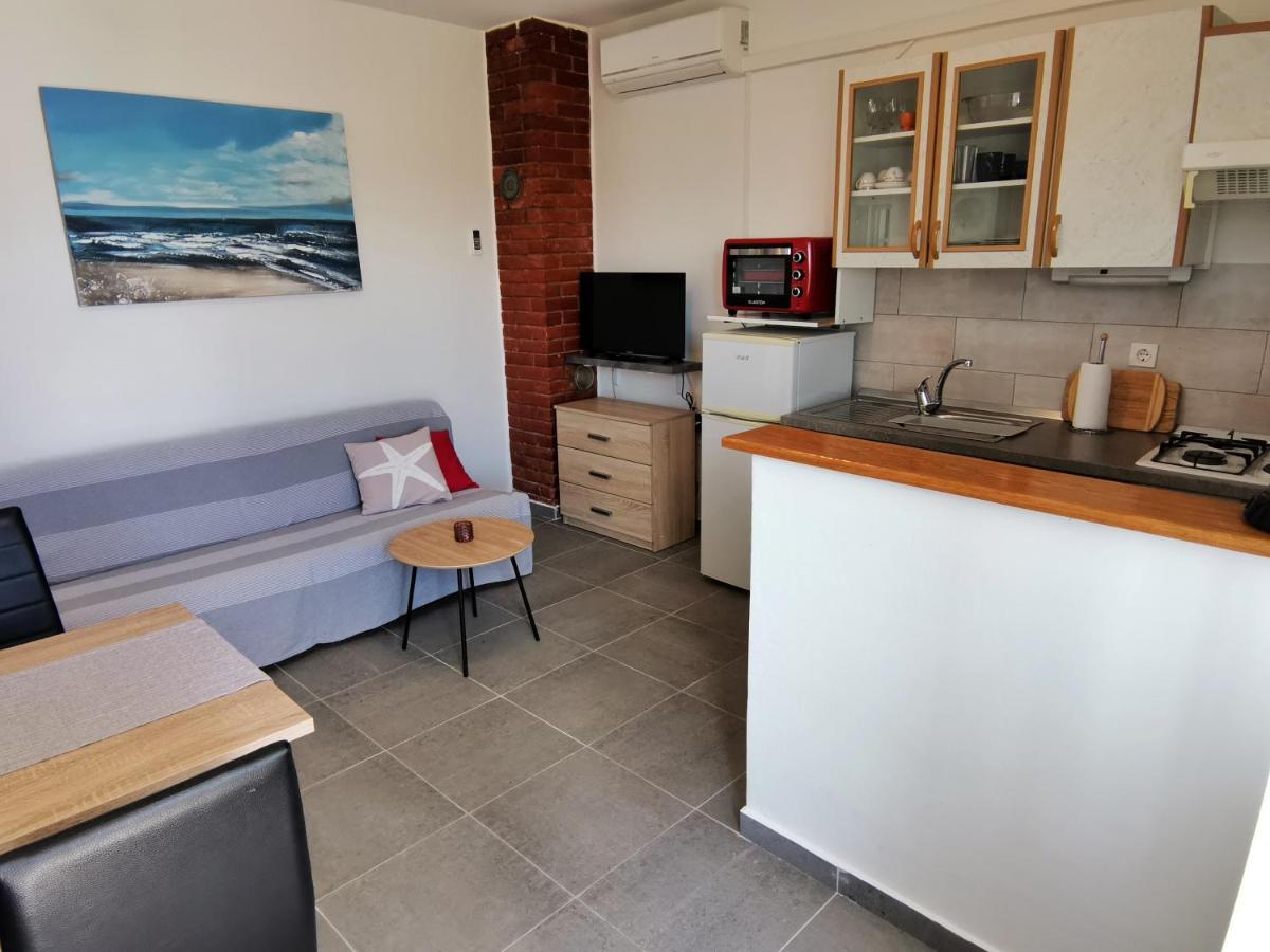 Hramina Apartment Murter